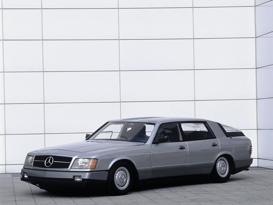  Mercedes-Benz Auto 2000 Concept 1981 года  (фото 11 из 12)